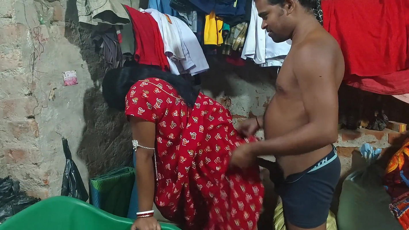 The Nephew Made the Aunty Naked and Fucked Her, the Aunty Enjoyed It