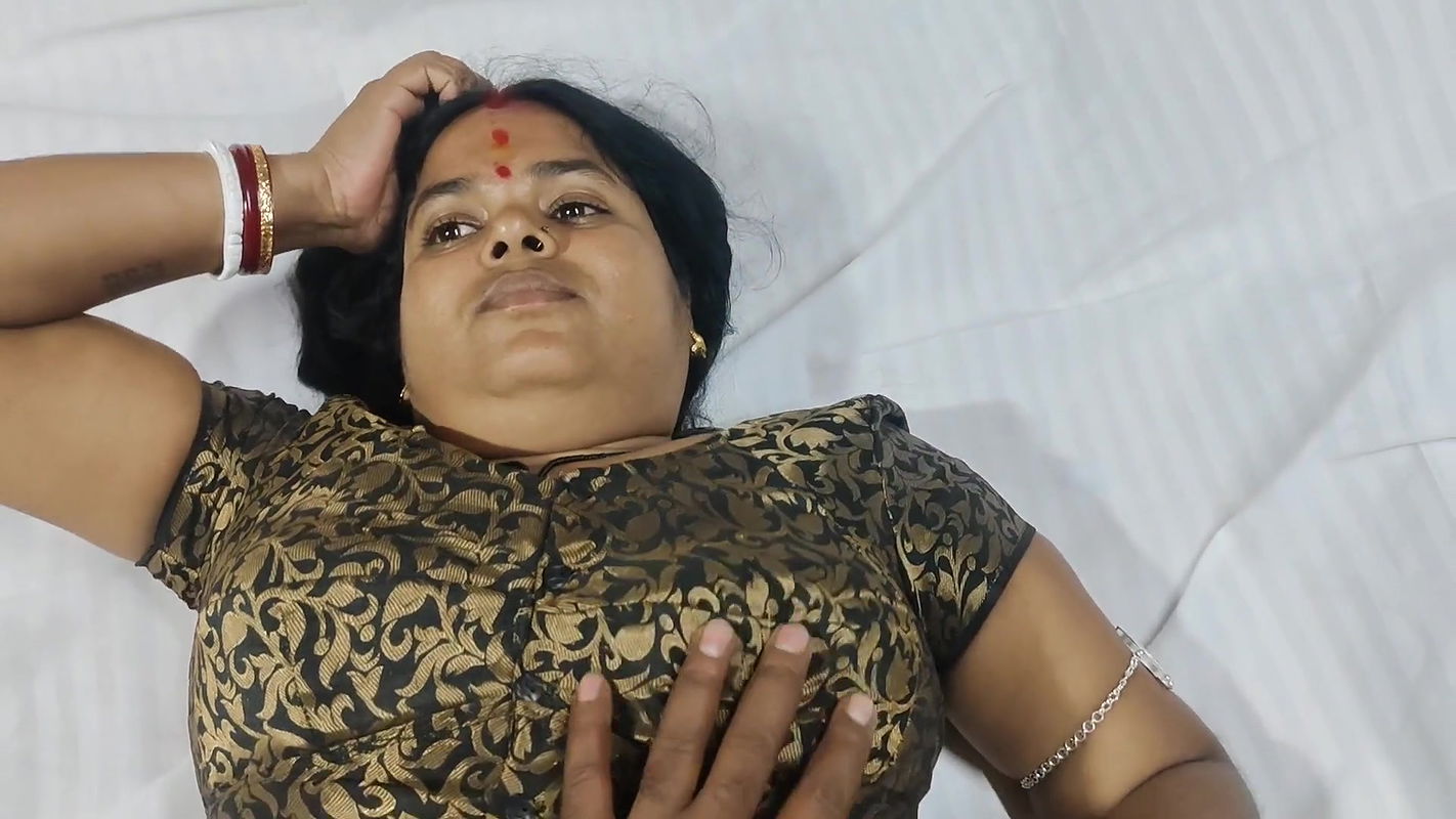 Fucked the Neighbour Bengali Woman After Stripping Her Naked