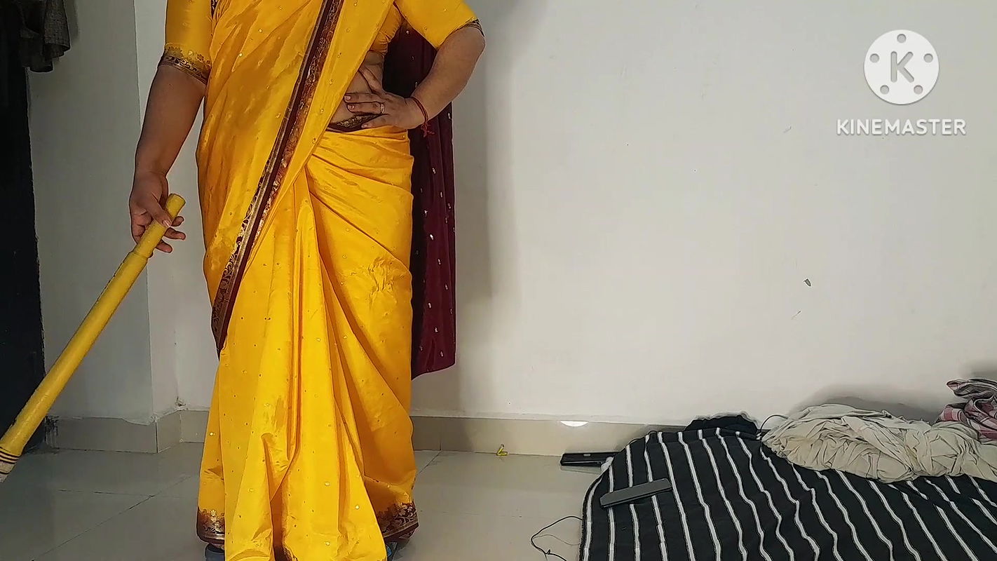 Clever Devar Fuck Hot Bhabhi in Hindi Audio.