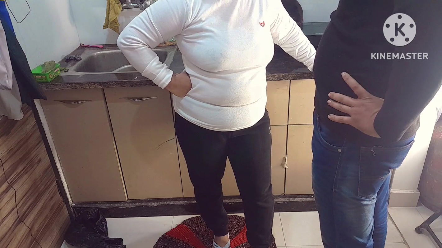 I dropped off the neighbour’s Bhabhi at her home in Hindi audio.