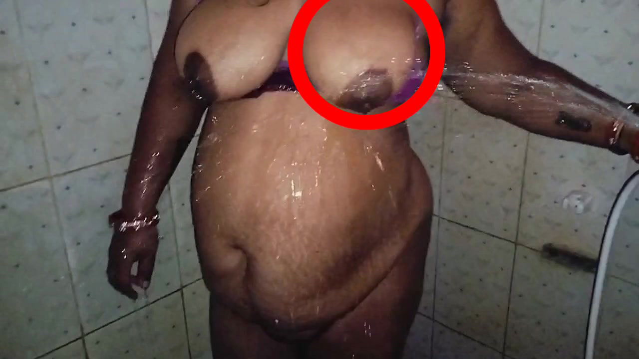 Hot Bhabi Fingering Her Fat Pussy in Kitchen and Too Much Squirted Oh My God