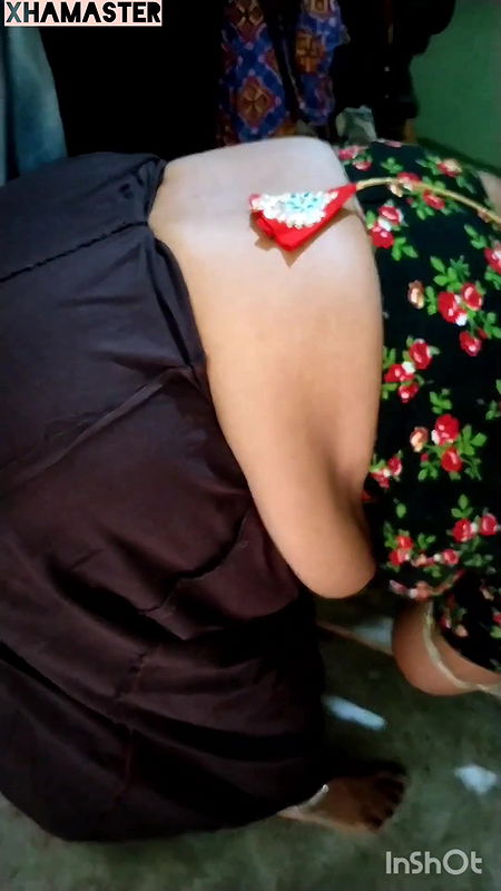 Indian Aunty Payal Changing Her Saree