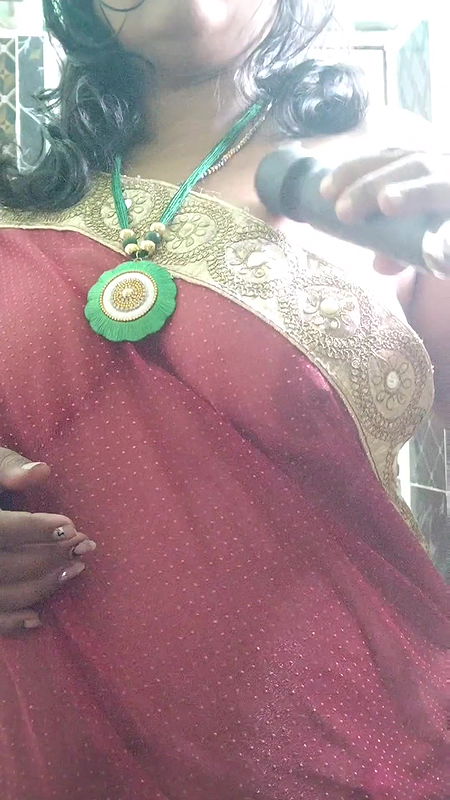 Payal Bhabhi Using Vibrator Dildo Sex Masturbation Wow Water Came Out From Vagina