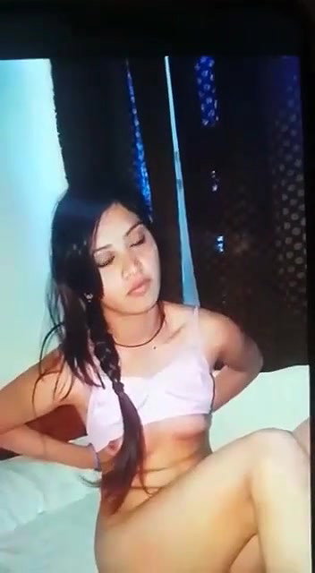 Desi cute girl sexy boobs