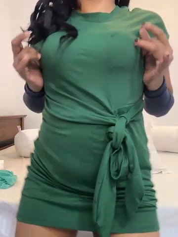 Stripchat-Public.Show-c-angelwavy-2025.01.13.005106