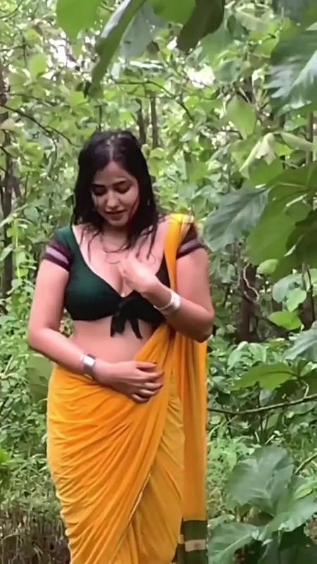 PALAK GANGELE BUSTY BABE HOT IN SAREE SEXY