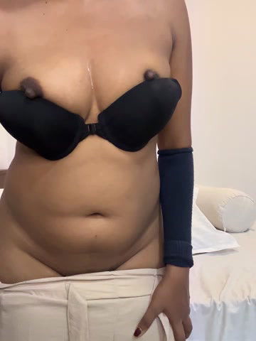 Stripchat-Public.Show-c-angelwavy-2025.03.30.010343