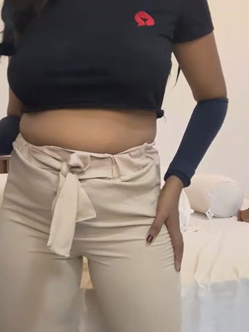 Stripchat-Public.Show-c-angelwavy-2025.03.30.015449