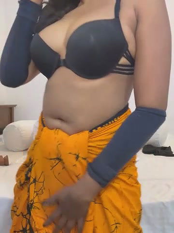 Stripchat-Public.Show-c-angelwavy-2025.04.17.011545