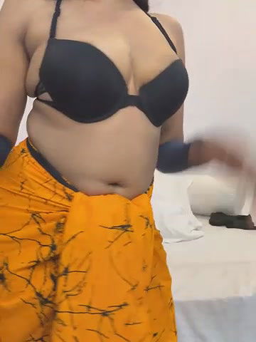 Stripchat-Public.Show-c-angelwavy-2025.04.17.011545