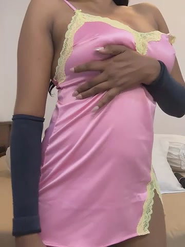 Stripchat-Public.Show-c-angelwavy-2025.06.20.011351