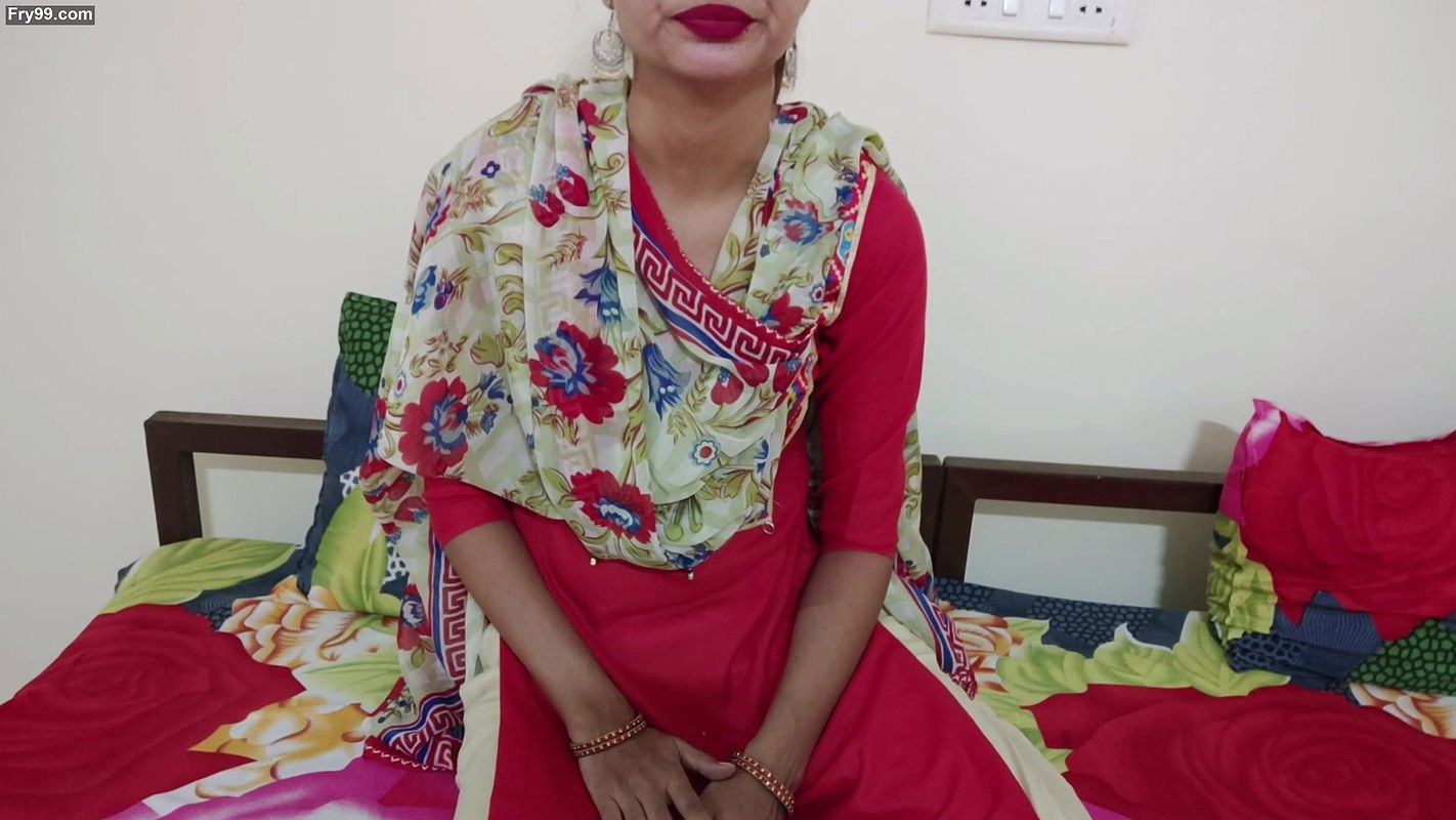 Mommy’s little help (Step Mom step son Role-play) in Hindi Audio xxx