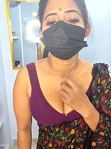 Stripchat-Public.Show-c-Hot_honey77-2025.04.19.174409