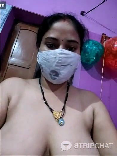 Village Couple Expensive Pvt Show Collections