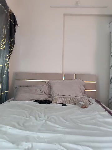 Stripchat-Public.Show-c-Its_Gayatri-2025.06.13.100340