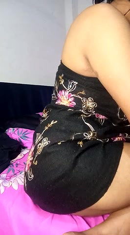 Stripchat-Public.Show-f-Aashixxx12-2025.03.12.001833