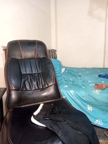 Stripchat-Public.Show-f-Aashixxx12-2025.06.12.063208