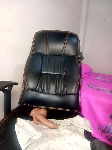 Stripchat-Public.Show-f-Aashixxx12-2025.06.15.040722