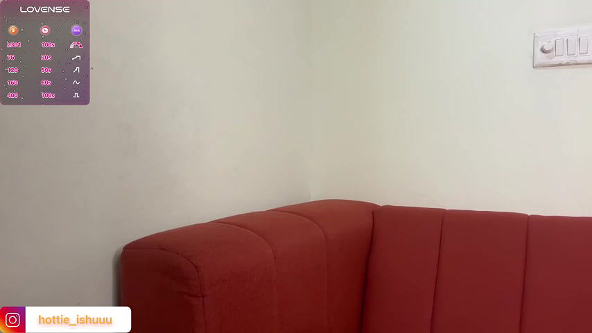 Stripchat-Public.Show-f-Hottie_ishuu-2025.04.29.175947