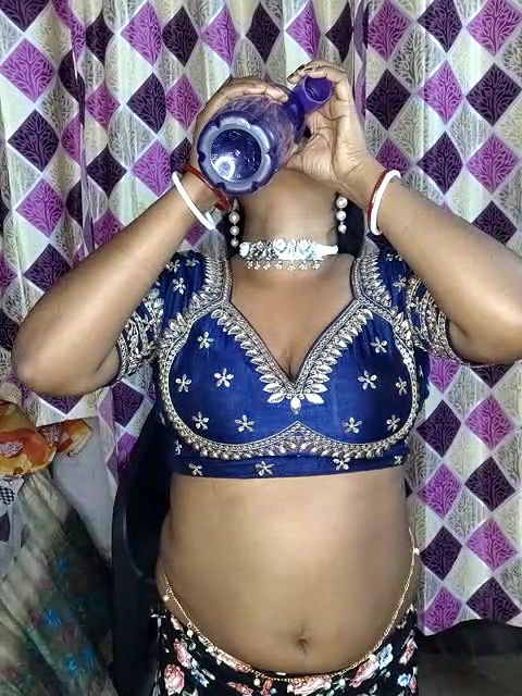 Stripchat-Public.Show-f-Hotty-rimi-2025.03.06.110645