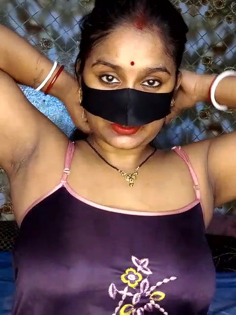 Stripchat-Public.Show-f-Hotty-rimi-2025.05.14.033331