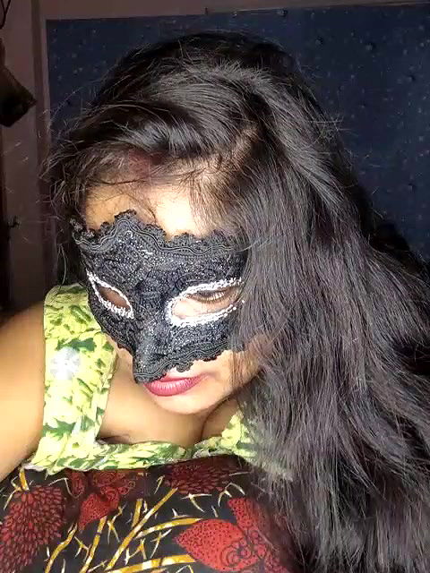 Stripchat-Public.Show-f-Hotty-rimi-2025.05.19.123413