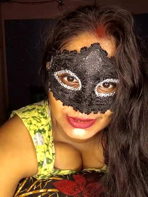 Stripchat-Public.Show-f-Hotty-rimi-2025.05.19.123442