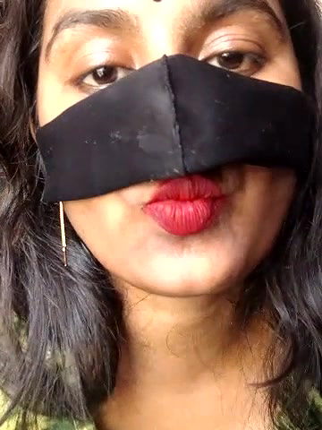 Stripchat-Public.Show-f-Hotty-rimi-2025.05.20.054726