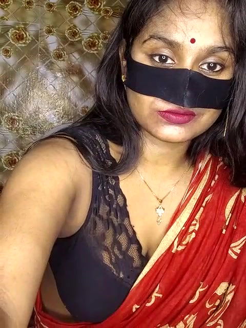 Stripchat-Public.Show-f-Hotty-rimi-2025.05.23.115111