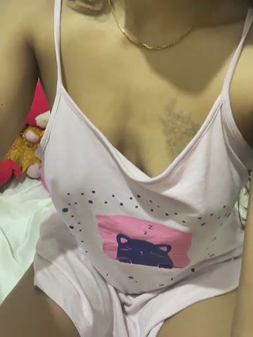 Stripchat-Public.Show-f-Jecy_bee-2025.02.02.001015