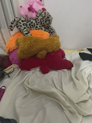 Stripchat-Public.Show-f-Jecy_bee-2025.02.16.224822