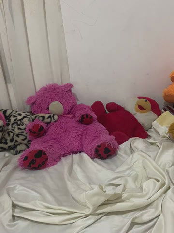 Stripchat-Public.Show-f-Jecy_bee-2025.03.11.043901