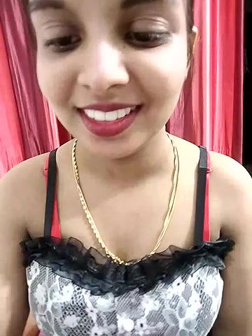 Stripchat-Public.Show-f-Maahhii_2-2025.05.27.182009