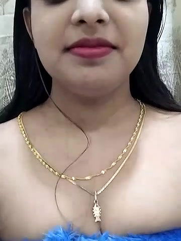 Stripchat-Public.Show-f-Maahhii_2-2025.06.18.191653