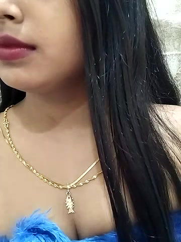 Stripchat-Public.Show-f-Maahhii_2-2025.06.18.231732