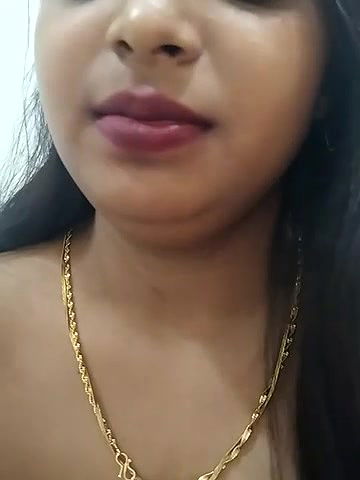 Stripchat-Public.Show-f-Maahhii_2-2025.06.20.005042