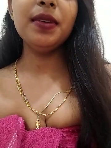 Stripchat-Public.Show-f-Maahhii_2-2025.06.20.014333