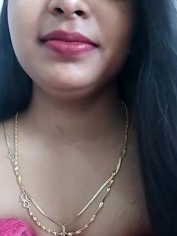 Stripchat-Public.Show-f-Maahhii_2-2025.06.20.024533