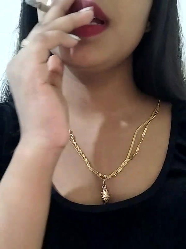 Stripchat-Public.Show-f-Maahhii_2-2025.06.23.180125