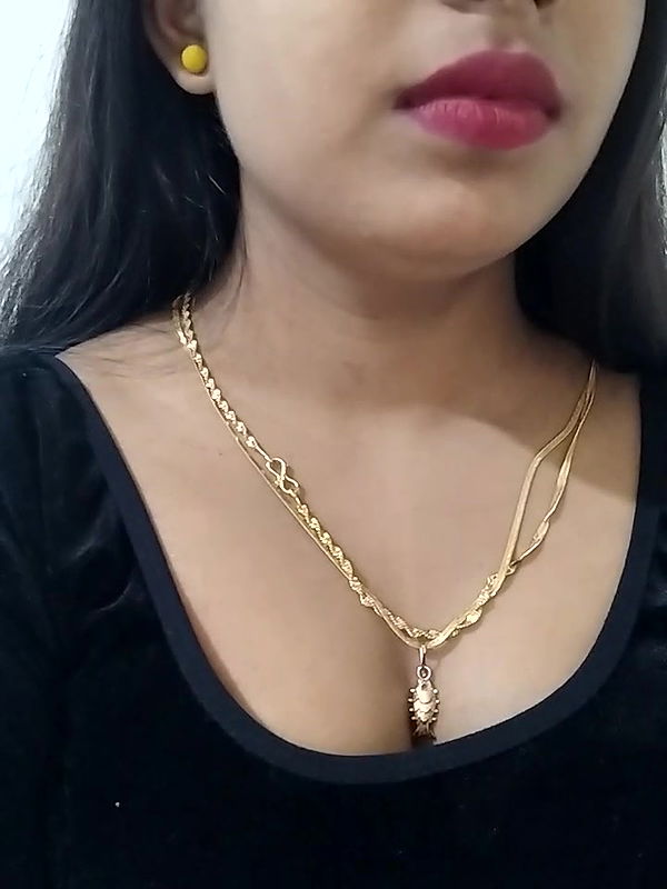 Stripchat-Public.Show-f-Maahhii_2-2025.06.23.180125