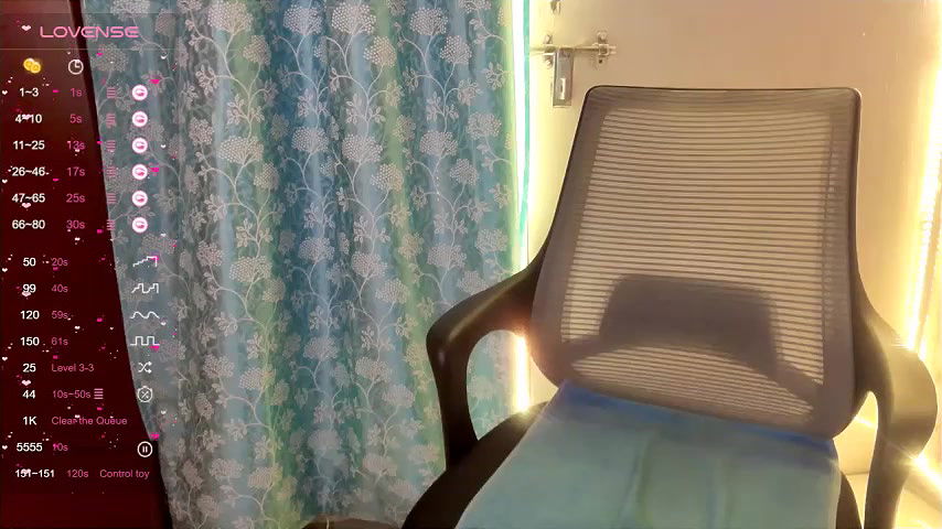 Stripchat-Public.Show-f-Miss_ziya-2025.04.17.192624