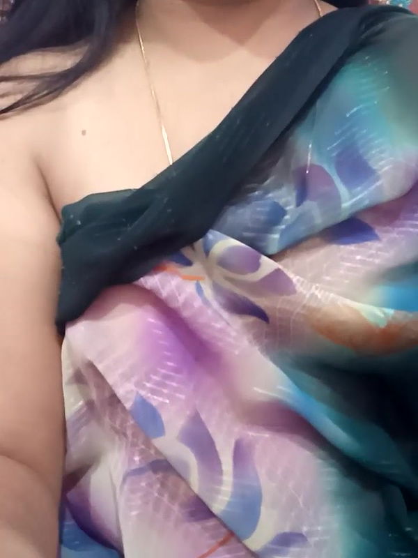 Stripchat-Public.Show-f-Olly-0078-2024.12.11.033332