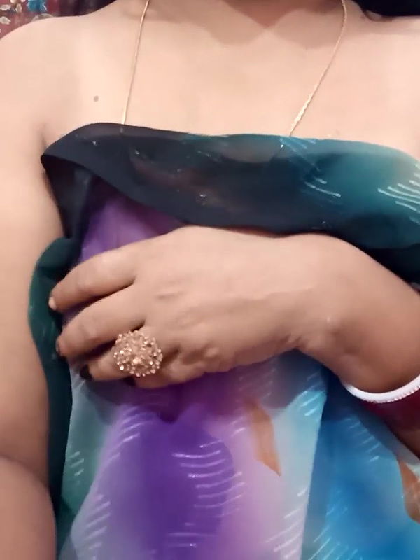 Stripchat-Public.Show-f-Olly-0078-2024.12.11.033332