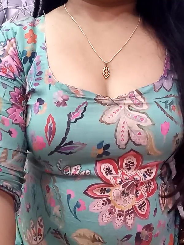 Stripchat-Public.Show-f-Olly-0078-2025.01.27.001201