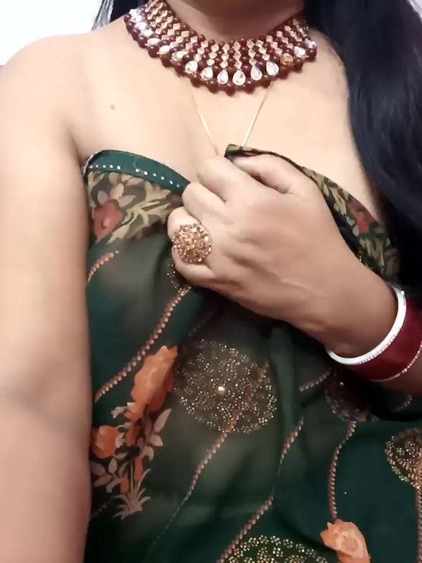 Stripchat-Public.Show-f-Olly-0078-2025.02.02.031407