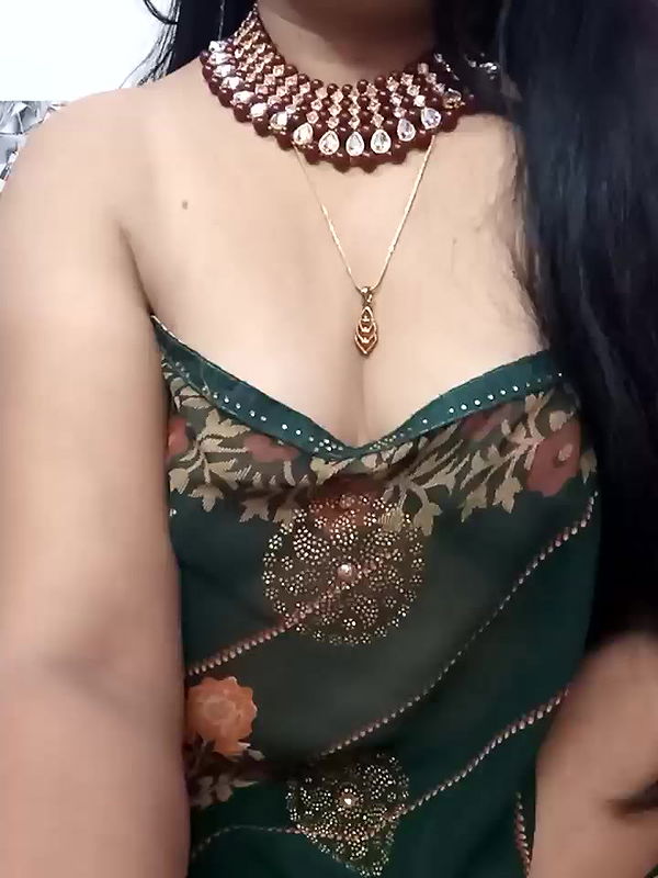 Stripchat-Public.Show-f-Olly-0078-2025.02.02.031407