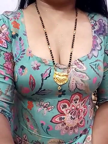 Stripchat-Public.Show-f-Olly-0078-2025.02.26.012830