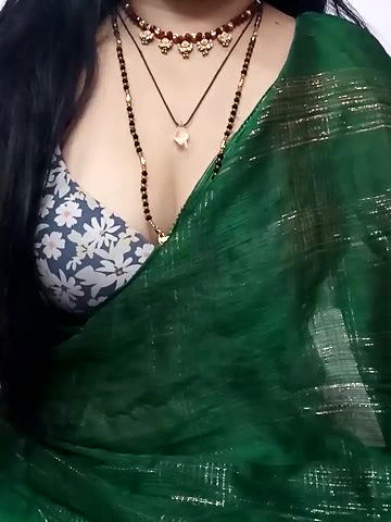 Stripchat-Public.Show-f-Olly-0078-2025.04.16.010412