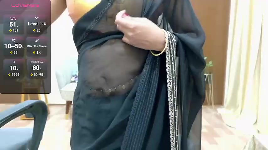 Stripchat-Public.Show-f-Only_hunny-2025.06.08.194727