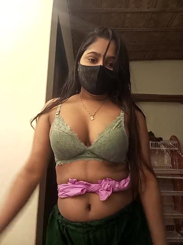 Stripchat-Public.Show-f-Puspita–2025.01.19.203205